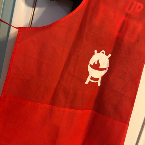 Rare Android pattern Red Apron - Picture 4 of 8